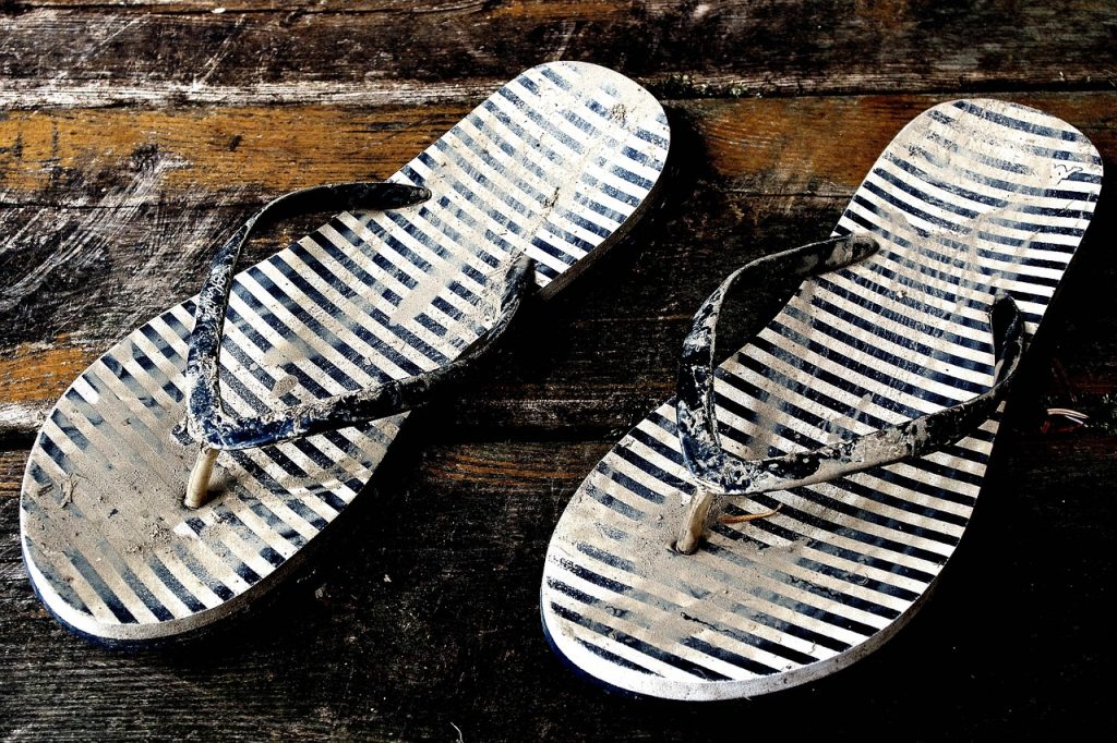 Flip-Flops für den Sommer – wann sollte man sie tragen und wann lieber darauf verzichten?