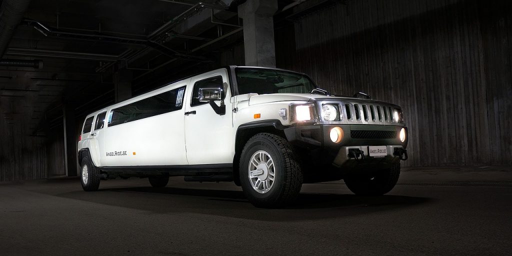 Das Handy zum Auto – Hummer HT 1