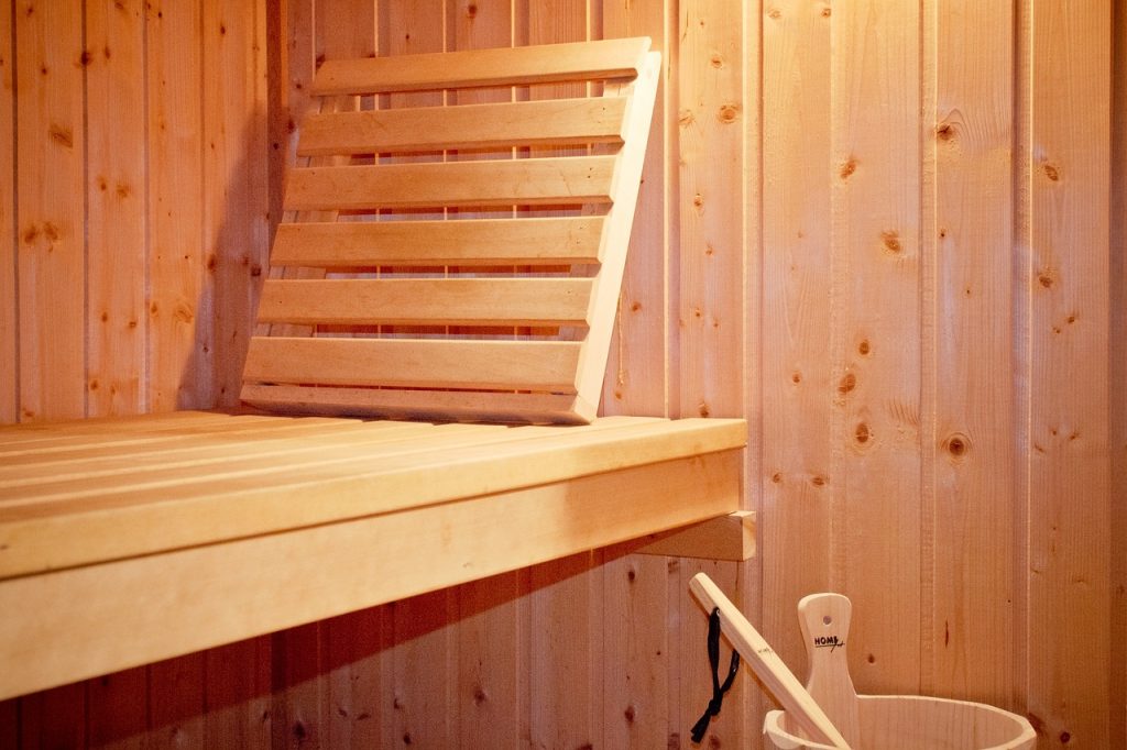 Trendsicher auch in der Sauna: Der Saunahut